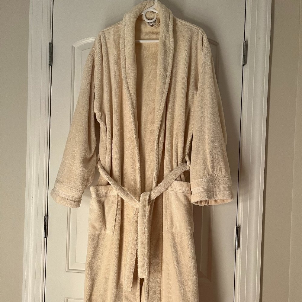 Elegant Cream Women's Robe